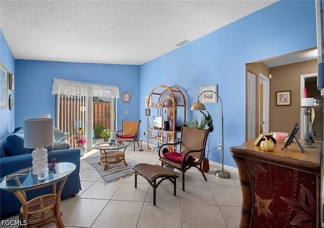 5th image of 5272 Cedarbend Dr #1, Fort Myers, FL 33919 | MLS# 2026028065