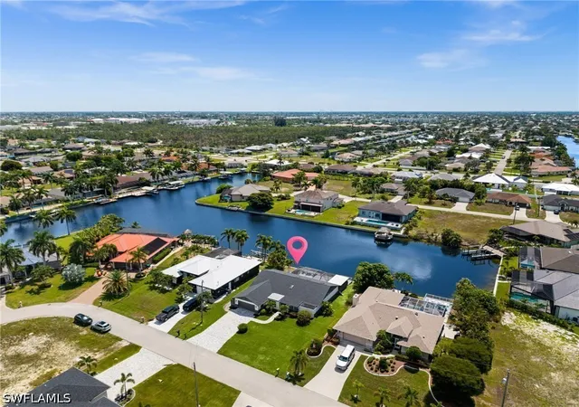 4th image of 3911 Sw 25Th Ct, Cape Coral, FL 33914 | MLS# 226024048