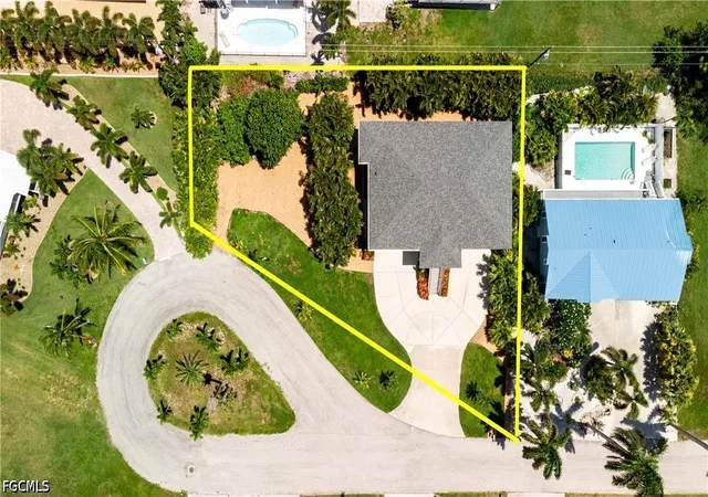 4th image of 7954 Gabion Ct, Bokeelia, FL 33922 | MLS# 2026028159
