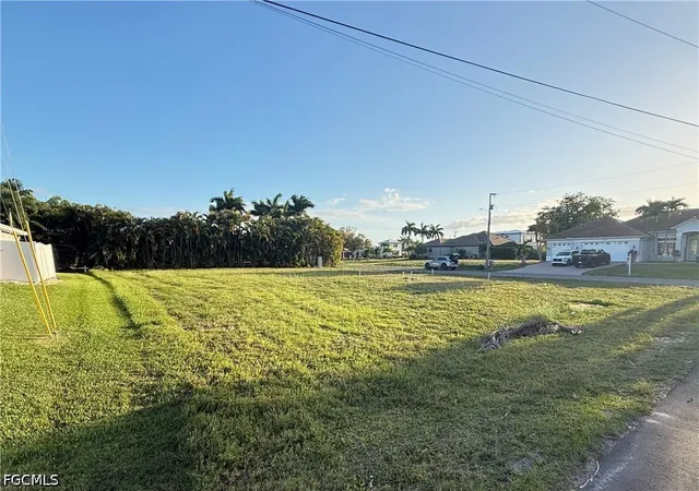 2nd image of 1928 Sw 54th Ln, Cape Coral, FL 33914 | MLS# 2026028189