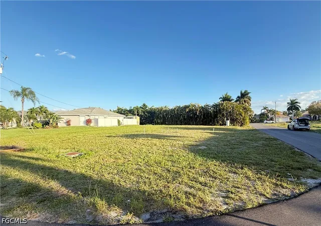 4th image of 1928 Sw 54th Ln, Cape Coral, FL 33914 | MLS# 2026028189