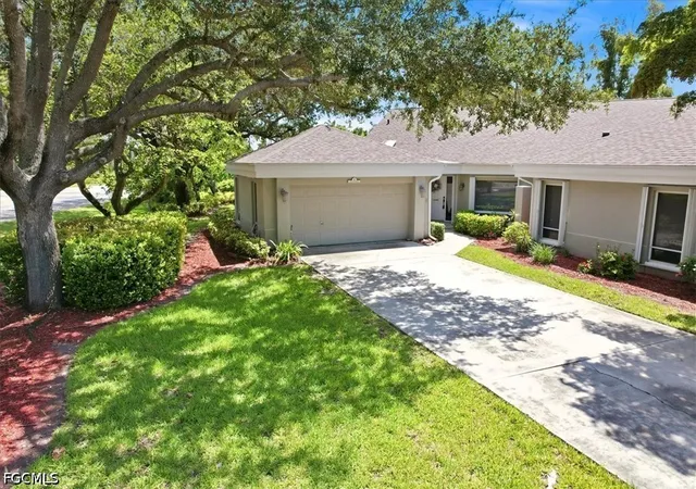 2nd image of 21681 Sungate Ct, Estero, FL 33928 | MLS# 2026028240