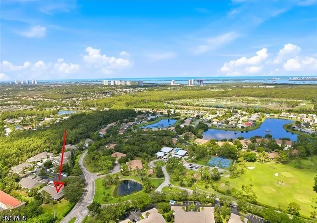 4th image of 21681 Sungate Ct, Estero, FL 33928 | MLS# 2026028240