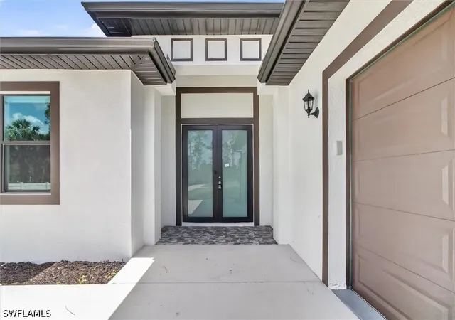 Photo 4 of Sale Pending at 2843 14th Avenue SE, Naples, FL 34117 | MLS# 226024455 | Listing updated on 2026-07-18