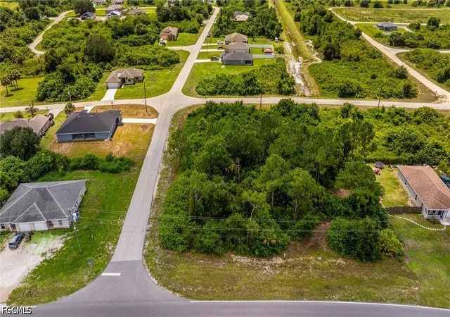 Photo 1 of Land for sale at 560/562 Alabama Rd S, Lehigh Acres, FL 33974 | MLS# 2026028324 | Listing updated on 2026-07-09