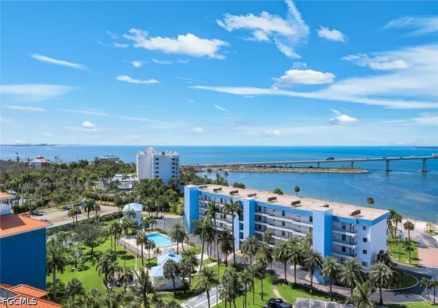 2nd image of 15031 Punta Rassa Rd, Fort Myers, FL 33908