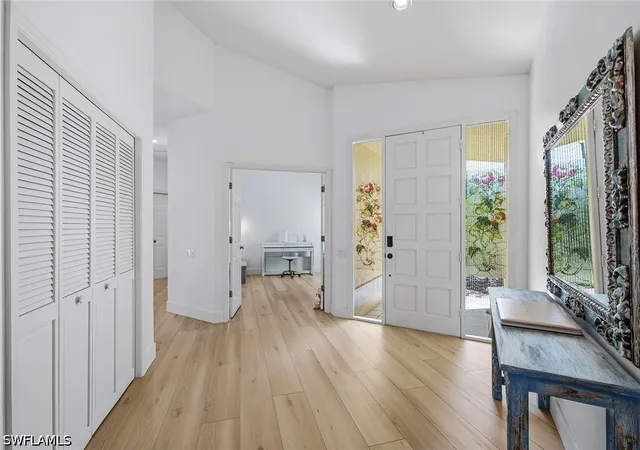 Photo 3 of Single family home for sale at 5900 Fountain Dr, Naples, FL 34119 | MLS# 226024481 | Listing updated on 2026-08-28
