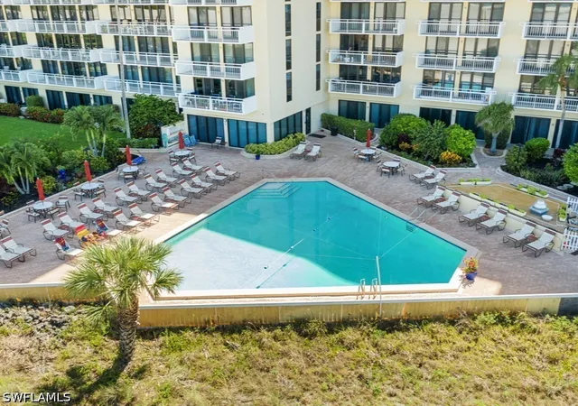 2nd image of 180 Seaview Ct, Marco Island, FL 34145