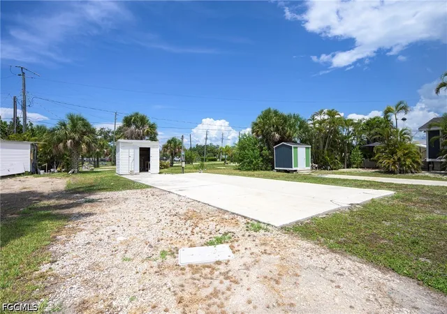 4th image of 47 Oyster Bay Ln, Fort Myers Beach, FL 33931 | MLS# 2026028402