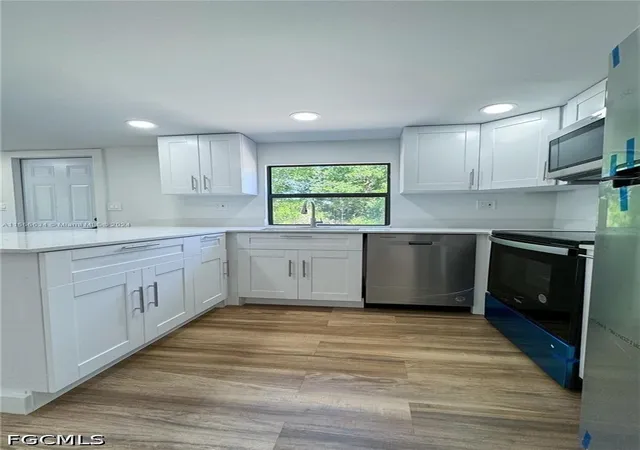 Photo 4 of Manufactured home for sale at 5121 Pioneer 18 St, Clewiston, FL 33440 | MLS# 2026028400 | Listing updated on 2026-07-23