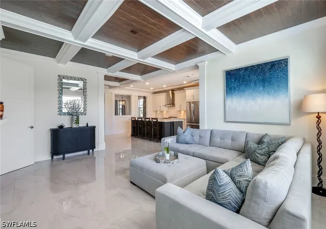 Photo 3 of Sale Pending at 9250 Shadow Oak Ln, Naples, FL 34120 | MLS# 226024259 | Listing updated on 2026-07-15