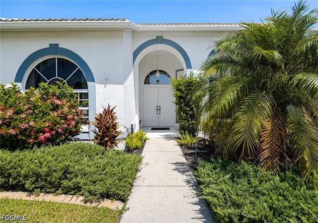 Photo 3 of Sale Pending at 12762 Kedleston Cir, Fort Myers, FL 33912 | MLS# 2026028476 | Listing updated on 2026-08-31