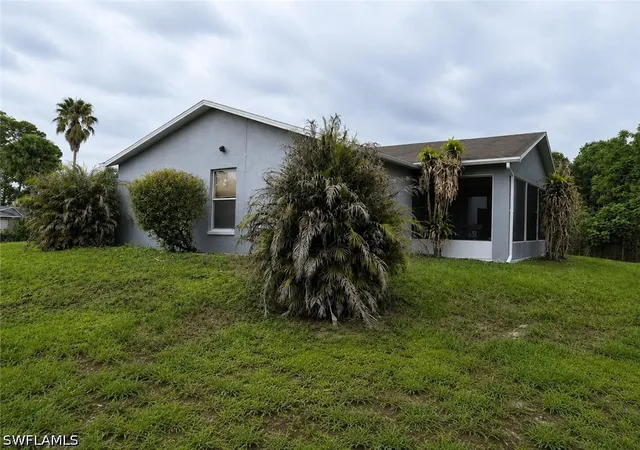 3rd image of 200 Jefferson Ave, Lehigh Acres, FL 33936 | MLS# 226024827