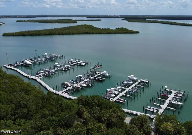 32nd image of 792 Whiskey Creek Dr, Marco Island, FL 34145 | MLS# 226023882