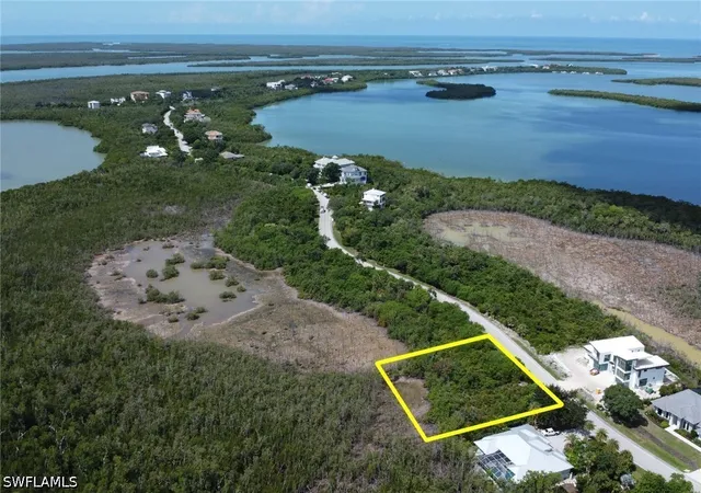 4th image of 792 Whiskey Creek Dr, Marco Island, FL 34145 | MLS# 226023882