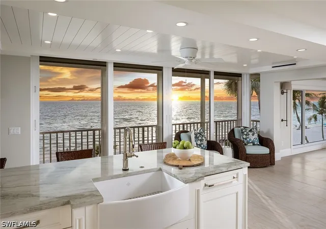 3rd image of 1285 Gulf Shore Blvd N, Naples, FL 34102