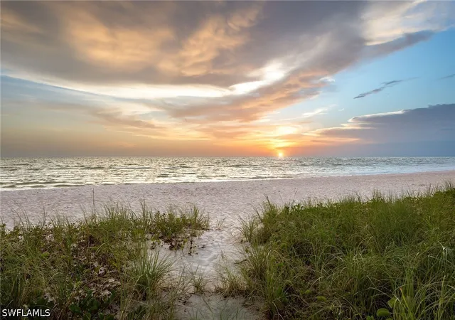 2nd image of 1285 Gulf Shore Blvd N, Naples, FL 34102