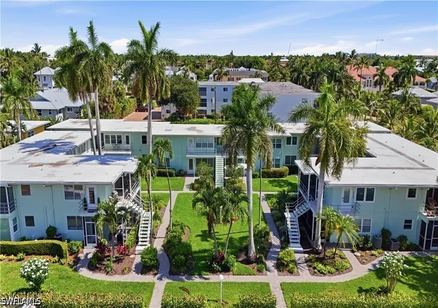 15th image of 285 8th Ave S #285, Naples, FL 34102 | MLS# 226024514