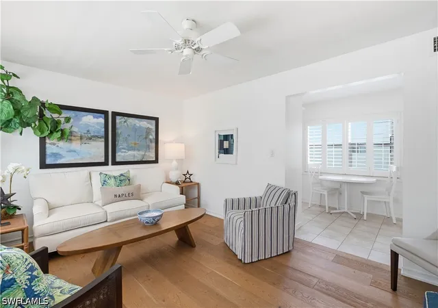 3rd image of 285 8Th Ave S, Naples, FL 34102
