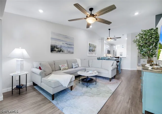 Listing Photo 5 - Condo for sale in building located at 810 New Waterford Dr, Naples, FL 34104 - Unit #203