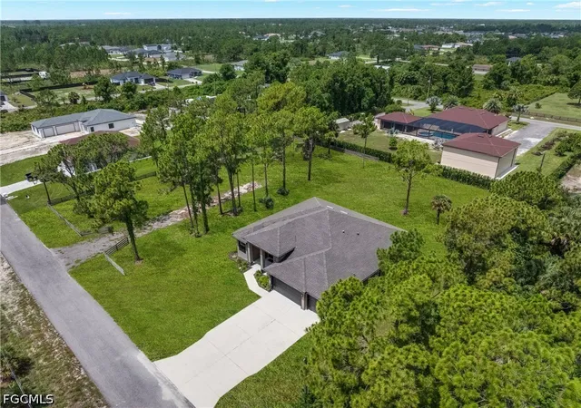 2nd image of 1109 Rush Ave, Lehigh Acres, FL 33972 | MLS# 2026028605
