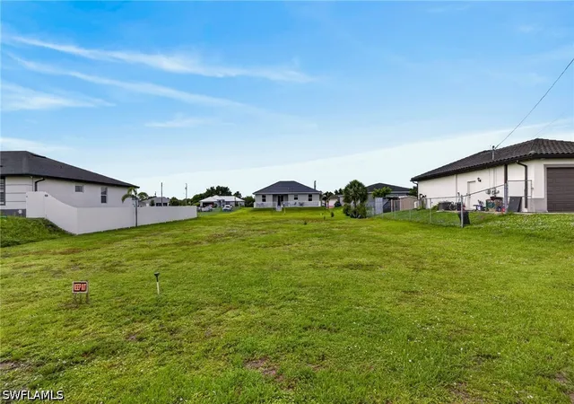 41st image of 173 Peerless St, Lehigh Acres, FL 33974 | MLS# 226024815