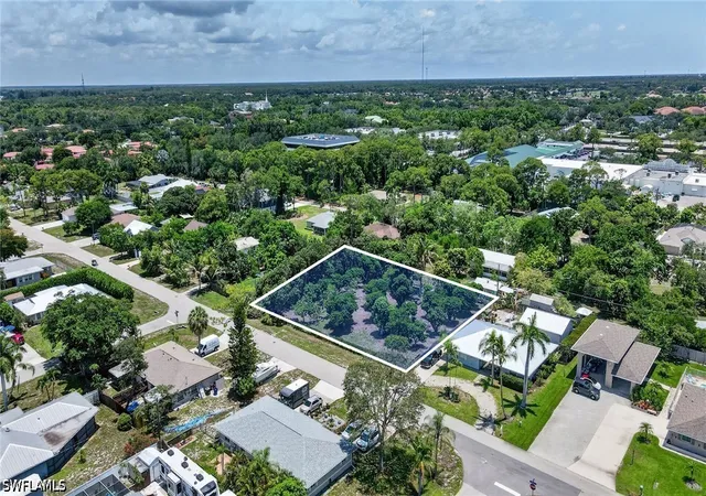 Homes for sale in Bonita Springs, FL | 9160 Carolina St, Bonita Springs, FL 34135 | MLS# 226024893