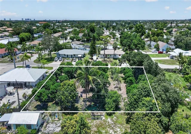 Homes for sale in Bonita Springs, FL | 9160 Carolina St, Bonita Springs, FL 34135 | MLS# 226024893