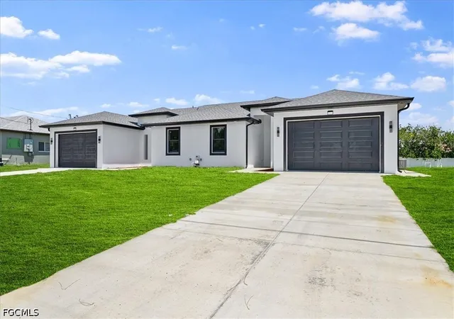 4th image of 2133/2135 Fairway Dr, Lehigh Acres, FL 33973 | MLS# 2026028661