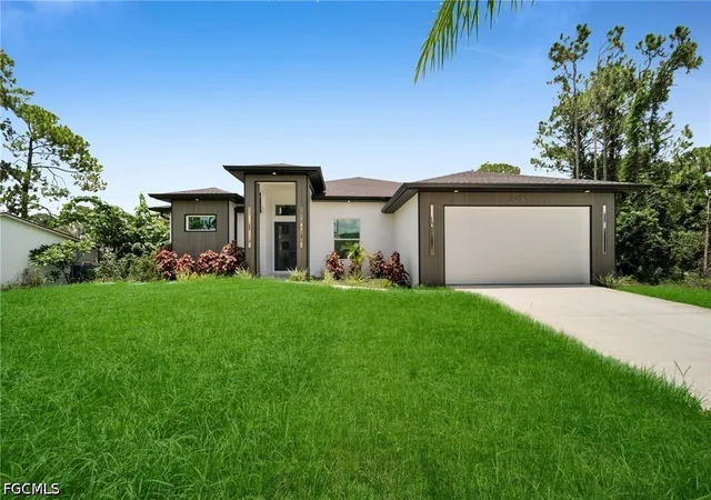 4th image of 5002 W 2Nd St, Lehigh Acres, FL 33971 | MLS# 2026028683