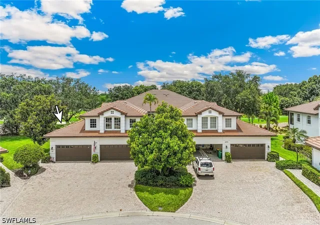Photo 2 of Sale Pending at 4395 Dover Ct #303, Naples, FL 34105 | MLS# 226024913 | Listing updated on 2026-08-05
