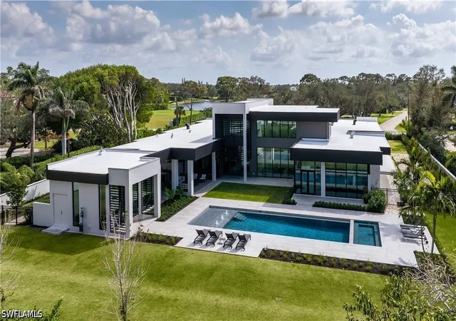 Photo 3 of Single family home for sale at 107 Myrtle Rd, Naples, FL 34108 | MLS# 226025030 | Listing updated on 2026-08-02