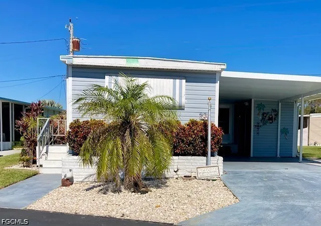 Photo 3 of Manufactured home for sale at 54 Channel Ln, Fort Myers, FL 33905 | MLS# 2026028796 | Listing updated on 2026-07-09