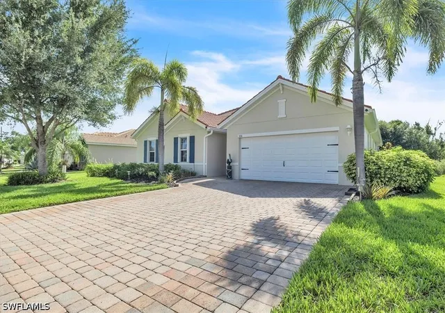 Homes for sale in Alva, FL | 3216 Birch Tree Ln, Alva, FL 33920 | MLS# 226024505