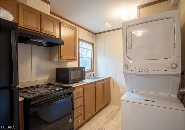 5th image of 7905 Bogart Dr, North Fort Myers, FL 33917 | MLS# 2026028840