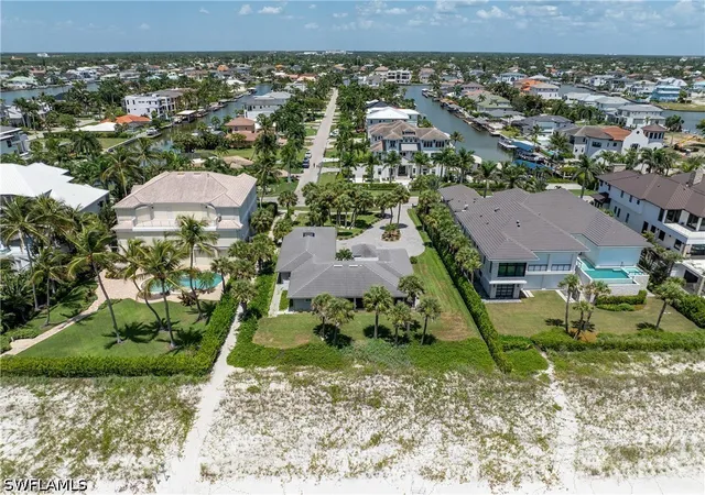 Photo 3 of Single family home for sale at 10173 Gulf Shore Dr, Naples, FL 34108 | MLS# 226024930 | Listing updated on 2026-07-24