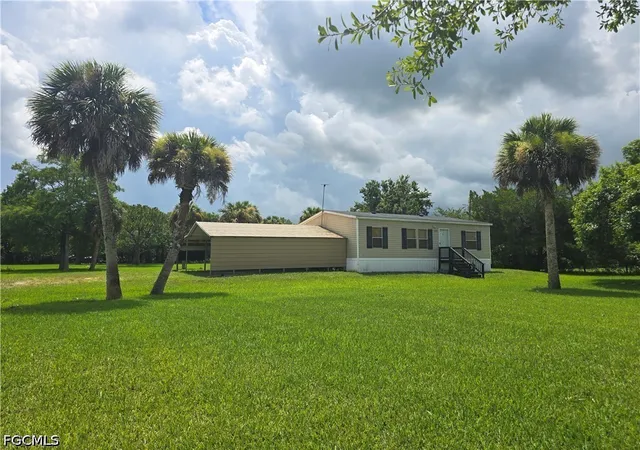 4th image of 1163 Saddle Ln, Moore Haven, FL 33471 | MLS# 2026028921