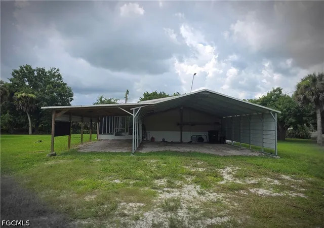 5th image of 1163 Saddle Ln, Moore Haven, FL 33471 | MLS# 2026028921