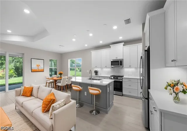 Photo 2 of Single family home for sale at 3099 Heritage Pines Dr, Fort Myers, FL 33905 | MLS# 2026028928 | Listing updated on 2026-08-11