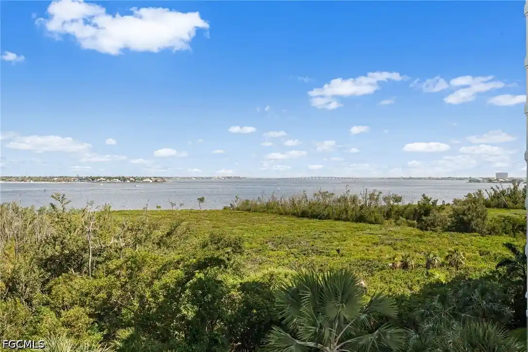Condo for sale at 11640 Court Of Palms #304, Fort Myers, FL 33908 | MLS# 2026028979