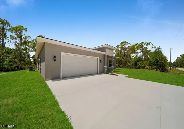 Photo 2 of Single family home for sale at 12061 Atoll Ave, Port Charlotte, FL 33981 | MLS# 2026029016 | Listing updated on 2026-07-31