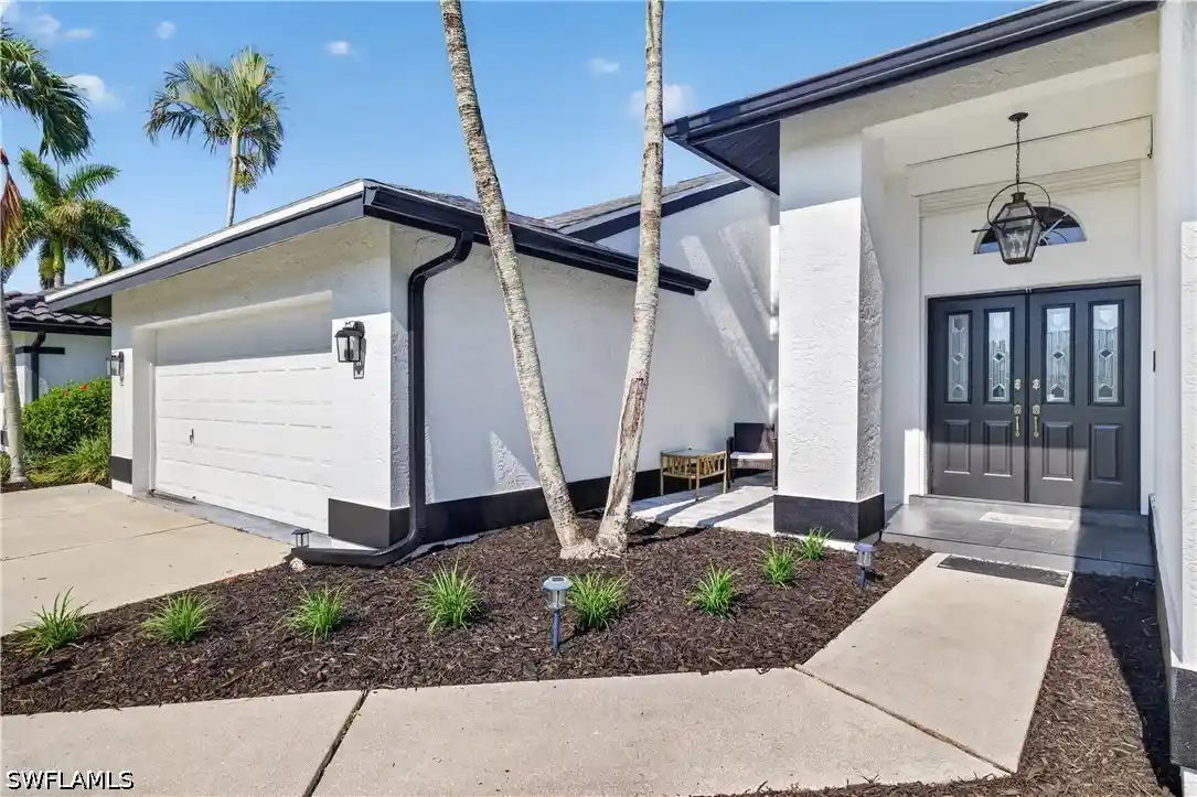 Photo 1 of Single family home for sale at 14926 Mahoe Ct, Fort Myers, FL 33908 | MLS# 226025048 | Listing updated on 2026-10-26