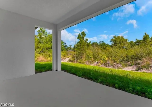4th image of 3805 E 8Th St, Lehigh Acres, FL 33972 | MLS# 2026029058
