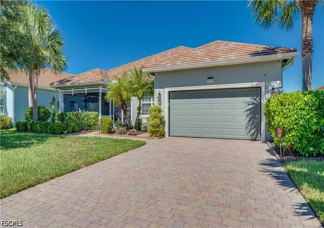 Photo 4 of Single family home for sale at 15029 Great Laurel Ct, Alva, FL 33920 | MLS# 2026029062 | Listing updated on 2026-10-07