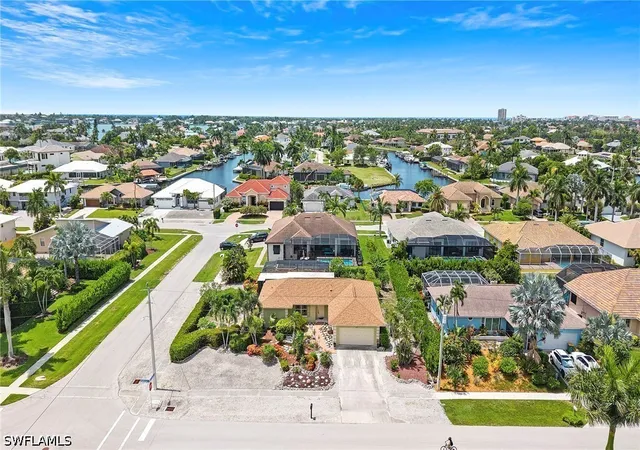 4th image of 1485 Honeysuckle Ave, Marco Island, FL 34145 | MLS# 226024596