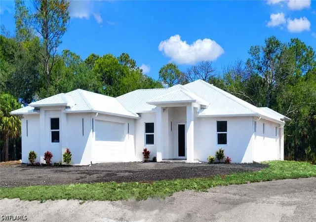 1st image of 133 Hunting Club Ave, Clewiston, FL 33440 | MLS# 226024206