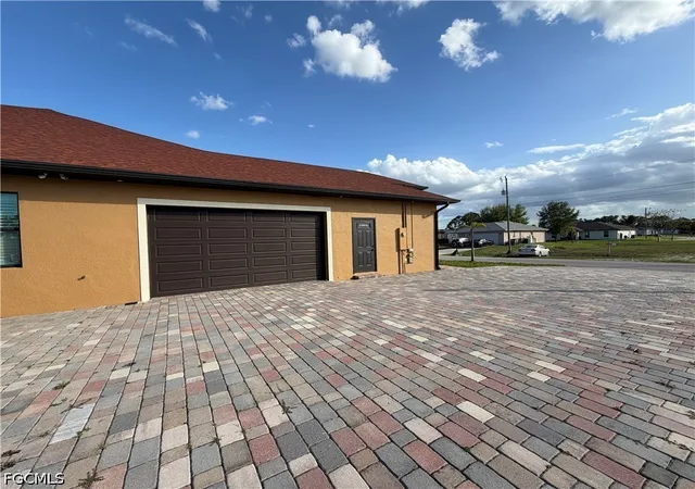 Photo 4 of Single family home for sale at 2633 NW 24th Street, Cape Coral, FL 33993 | MLS# 2026029116 | Listing updated on 2026-07-07