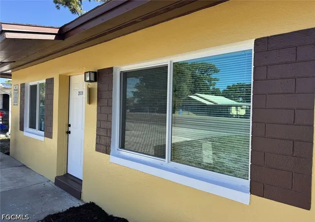 2nd image of 2839/2841 Evans Ave, Fort Myers, FL 33901 | MLS# 2026029140