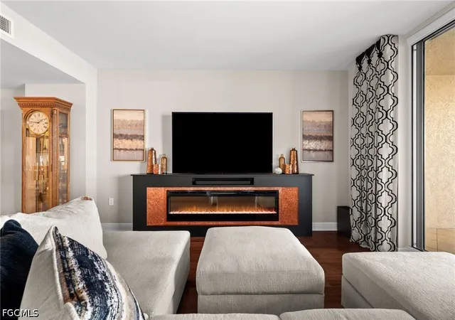 Photo 3 of Condo for sale at 2090 W 1st Street #G807, Fort Myers, FL 33901 | MLS# 2026029150 | Listing updated on 2026-10-01