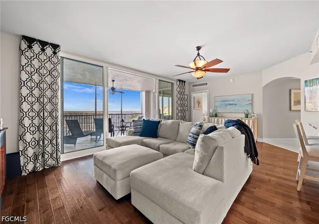 Photo 4 of Condo for sale at 2090 W 1st Street #G807, Fort Myers, FL 33901 | MLS# 2026029150 | Listing updated on 2026-10-01